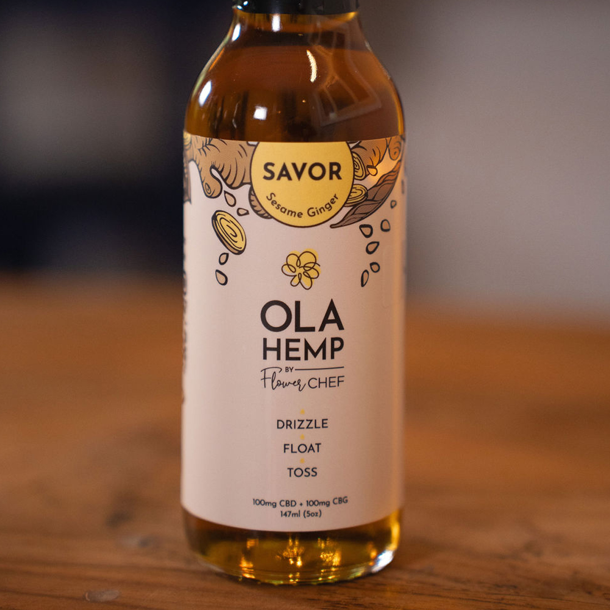 Ola-Hemp-Savor-Culinary-Oil-Close